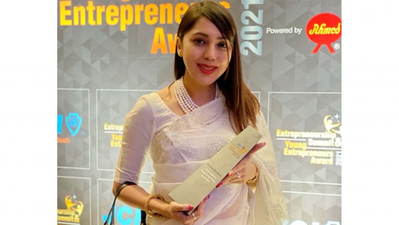 Designer Rumana Chowdhury Awarded JCI Young Entrepreneurs Award