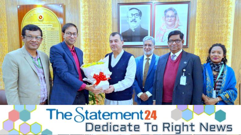 Saber Hossain Chowdhury has promised to support strengthening the tobacco control law