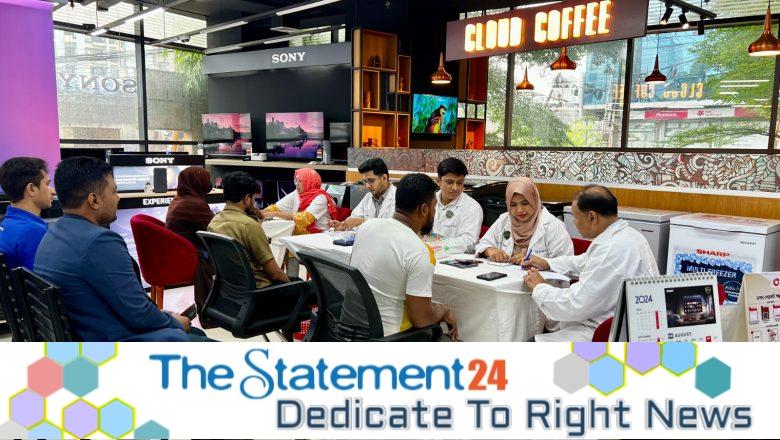 Sony-Smart provides free healthcare services at Uttara showroom