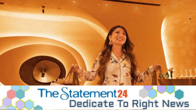 A Solo Female Traveler Through the Land of Wonders